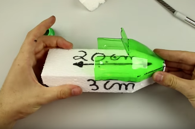 Cách làm thuyền điện chạy bằng mô-tơ