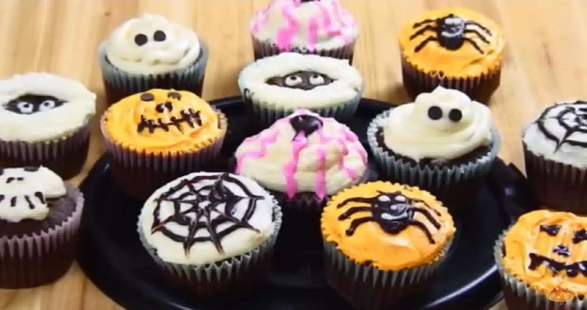Cách làm bánh cupcake Halloween
