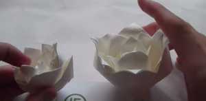 Gấp hoa hồng Origami bằng giấy ăn