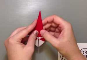 Gấp chiếc ô bằng giấy theo phong cách nghệ thuật Origami