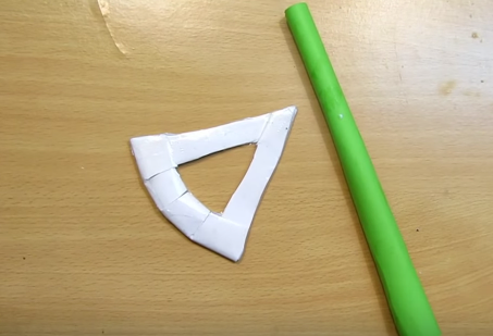 Cách làm cái rìu bằng giấy