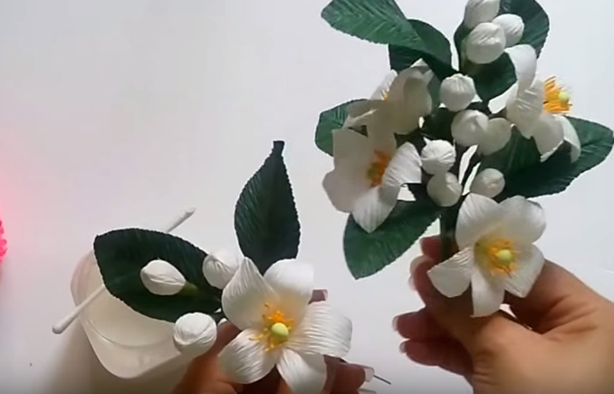 Cách làm hoa bưởi bằng giấy nhún 