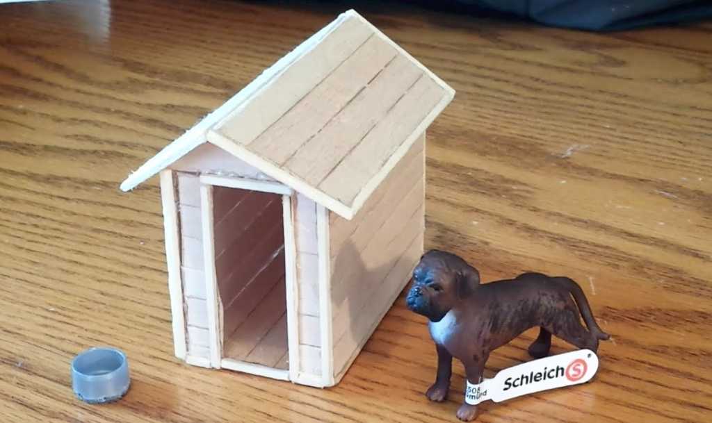 Cách làm ngôi nhà đồ chơi cho cún bằng que đè lưỡi