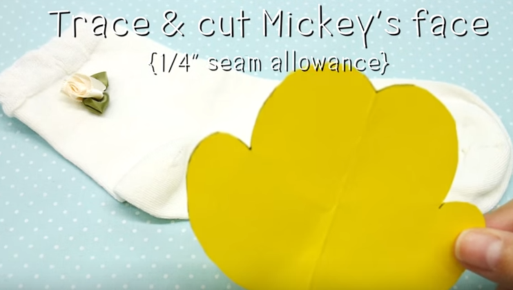 Cách làm chú chuột Mickey nhồi bông