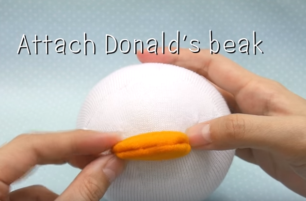 Cách làm vịt Donald nhồi bông