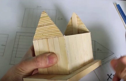 Cách làm mô hình nhà đơn giản bằng que đè lưỡi