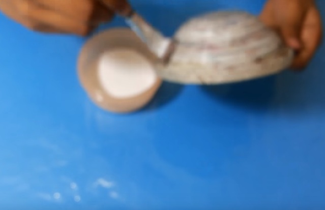 Cách làm chiếc bát bằng keo sữa và giấy