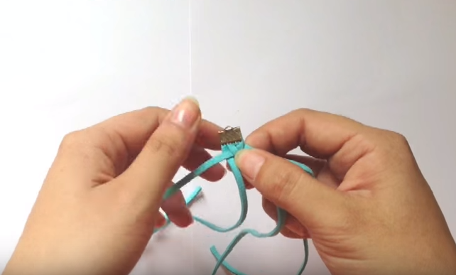 Cách làm vòng tay handmade thắt bím bốn dây xinh xắn