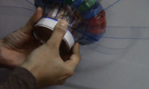 Cách làm bình hoa handmade từ ống giấy