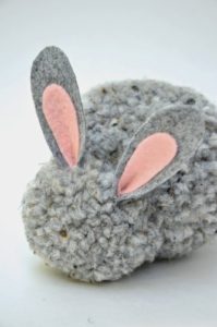 Cách làm chú thỏ đáng yêu bằng len