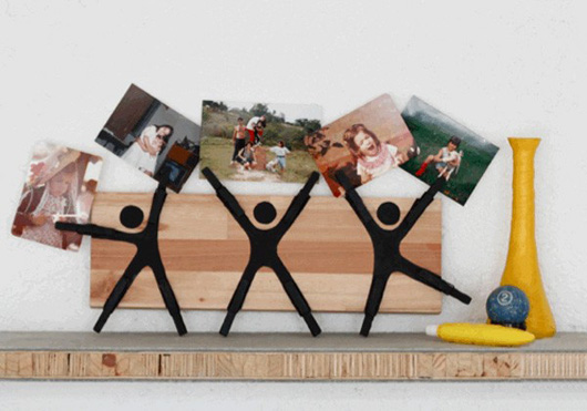 Tự chế khung ảnh bằng kẹp gỗ siêu sáng tạo