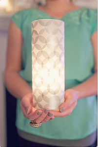Cách làm đèn ống giấy vô cùng đơn giản