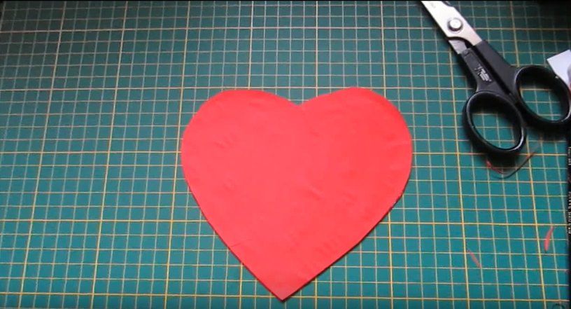 Cách làm hộp trái tim tuyệt đẹp bằng giấy xoắn