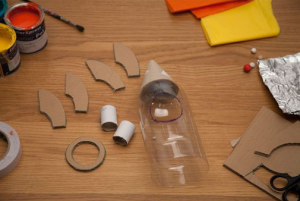 Cách làm tên lửa siêu ngầu bằng chai nhựa