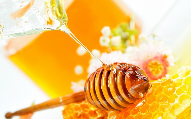 Tác dụng của mật ong với da mặt