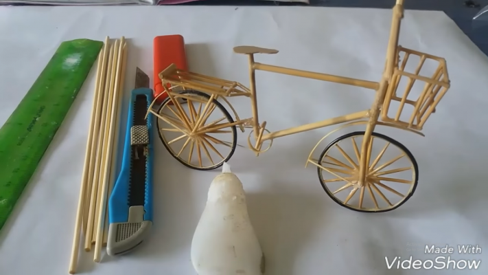 Cách làm xe đạp bằng tăm tre