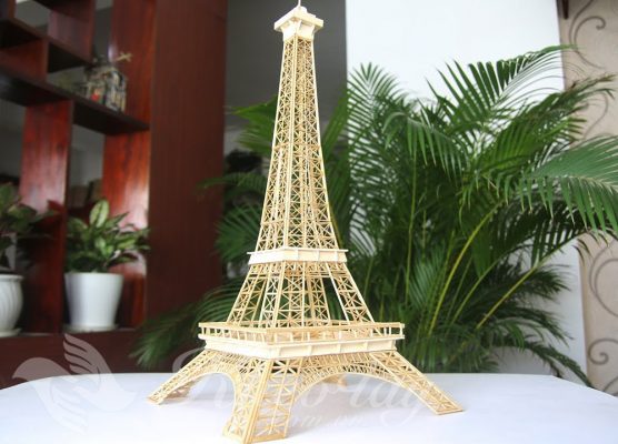 Bộ KIT làm tháp Eiffel