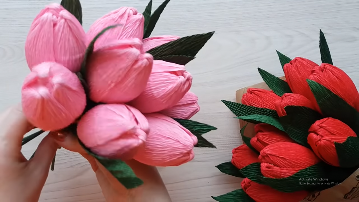 Cách làm hoa tulip có kẹo bên trong